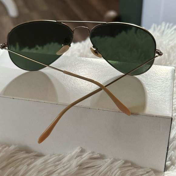 Ray ban lilac classic aviator mirrored, wrists gold. Purple mirror. - Picture 5 of 5